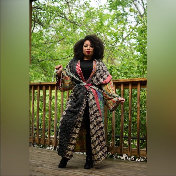 Kantha Bae | Majestic Kimono - Picture 6 of 6